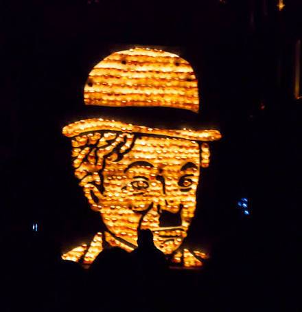 Charlie Chaplin – SATUS Richterswil, Räbechilbi Richterswil 2011 (Charly Chaplin)