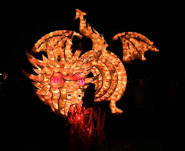 Drachen – Potpourris.ch, Räbechilbi Richterswil 2019 (Drache)