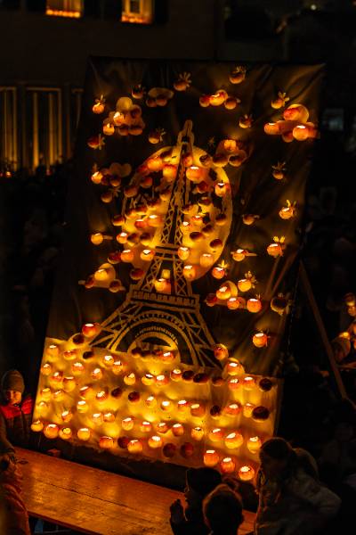 Chez la Tour Eiffel!, Räbechilbi Richterswil 2024 (Eiffelturm, 5. Klasse Savio)